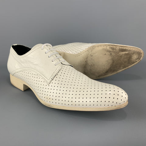 N.D.C. Size 10 White Perforated Patent LeatherPointed Toe Dress Shoes
