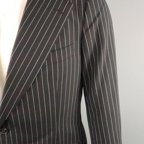GUCCI Chest Size 42 Black & White Pinstripe Wool Notch Lapel 34 27 Suit