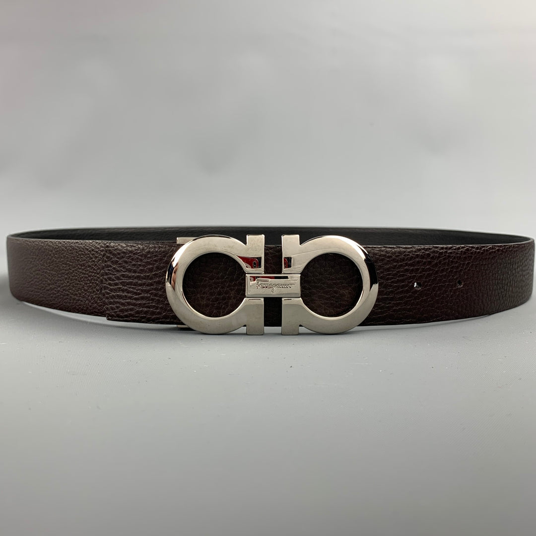 SALVATORE FERRAGAMO Gancini Reversible Size 40 Black & Brown Leather Belt