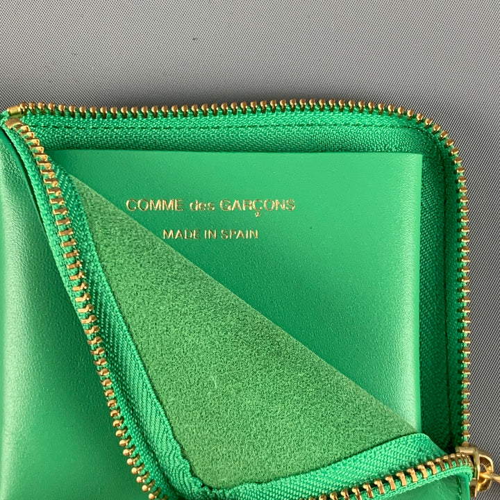 COMME des GARCONS Green Solid Leather Wallet