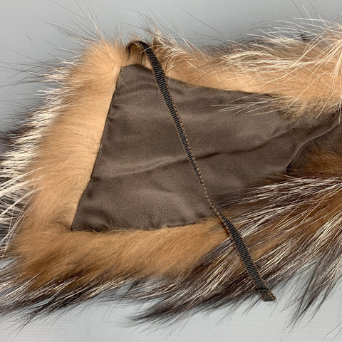 Col en fourrure de renard marron et argenté PRADA
