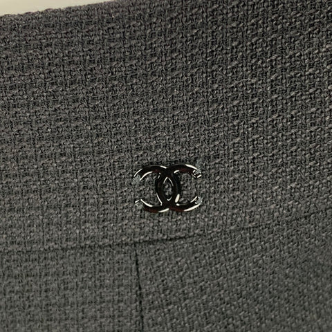 CHANEL Talla 8 Falda texturizada de mezcla de lana negra