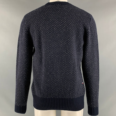 LACOSTE Size M Navy Cream Crew-Neck Sweater