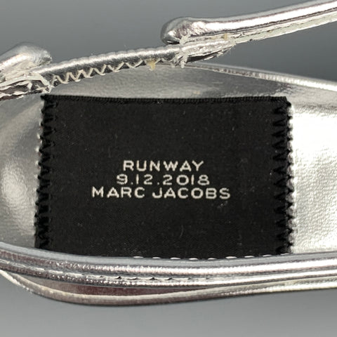 MARC JACOBS Size 8.5 Silver Leather Metallic Slingback Pumps