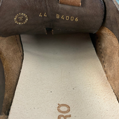 BUTTERO Taille 11 Chaussures basses à lacets en cuir crème marron