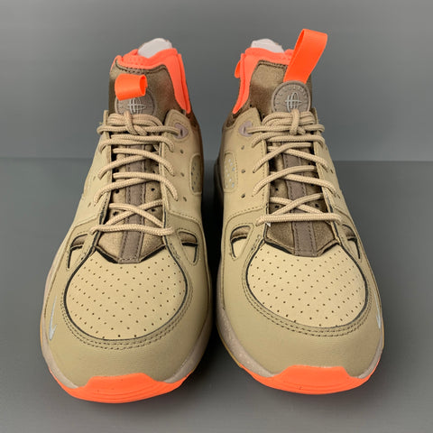 NIKE ACG AIR MOWABB Size 9.5 Khaki Orange High Top Sneakers
