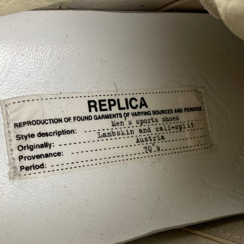 MAISON MARGIELA Talla 11 Zapatillas réplica de cuero con cordones y bloques de color blanco