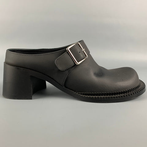 MAISON MARGIELA Talla 8 Botas tipo zueco de cuero engomado negro
