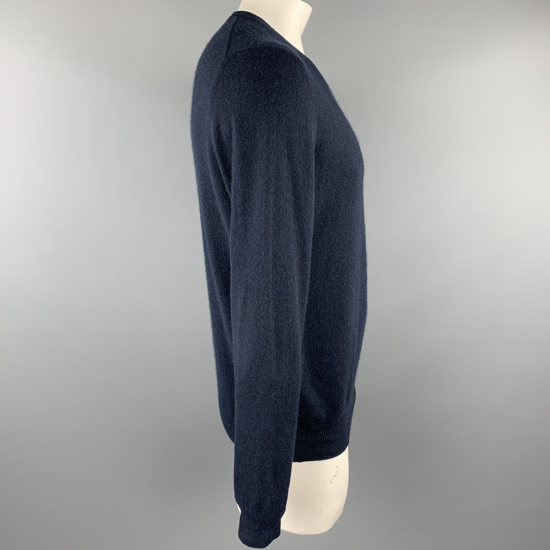 NEIMAN MARCUS Size L Navy Cashmere V-Neck Pullover
