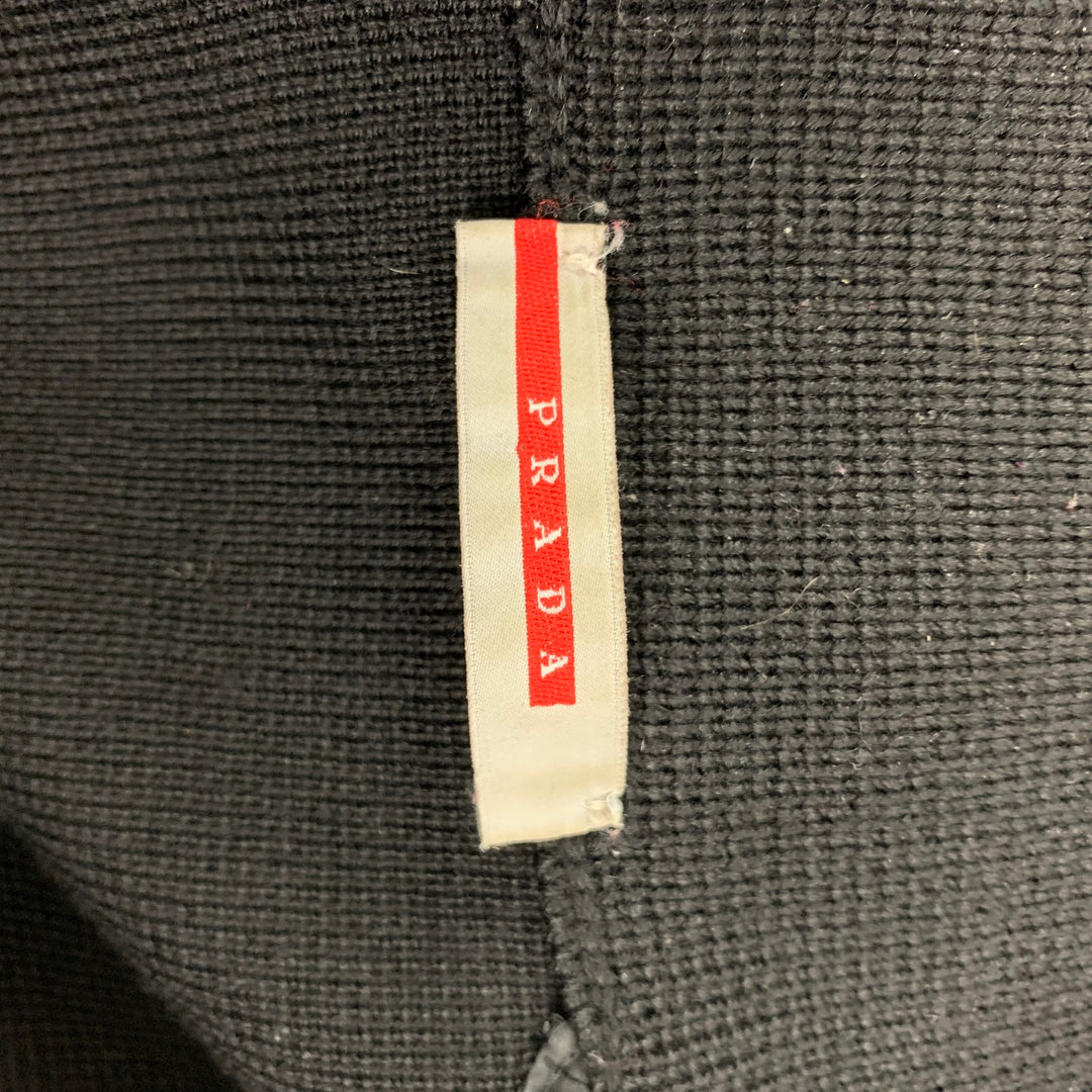 PRADA Taille M Veste zippée en laine noire tricotée