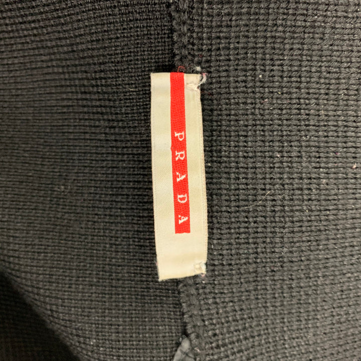 PRADA Taille M Veste zippée en laine noire tricotée