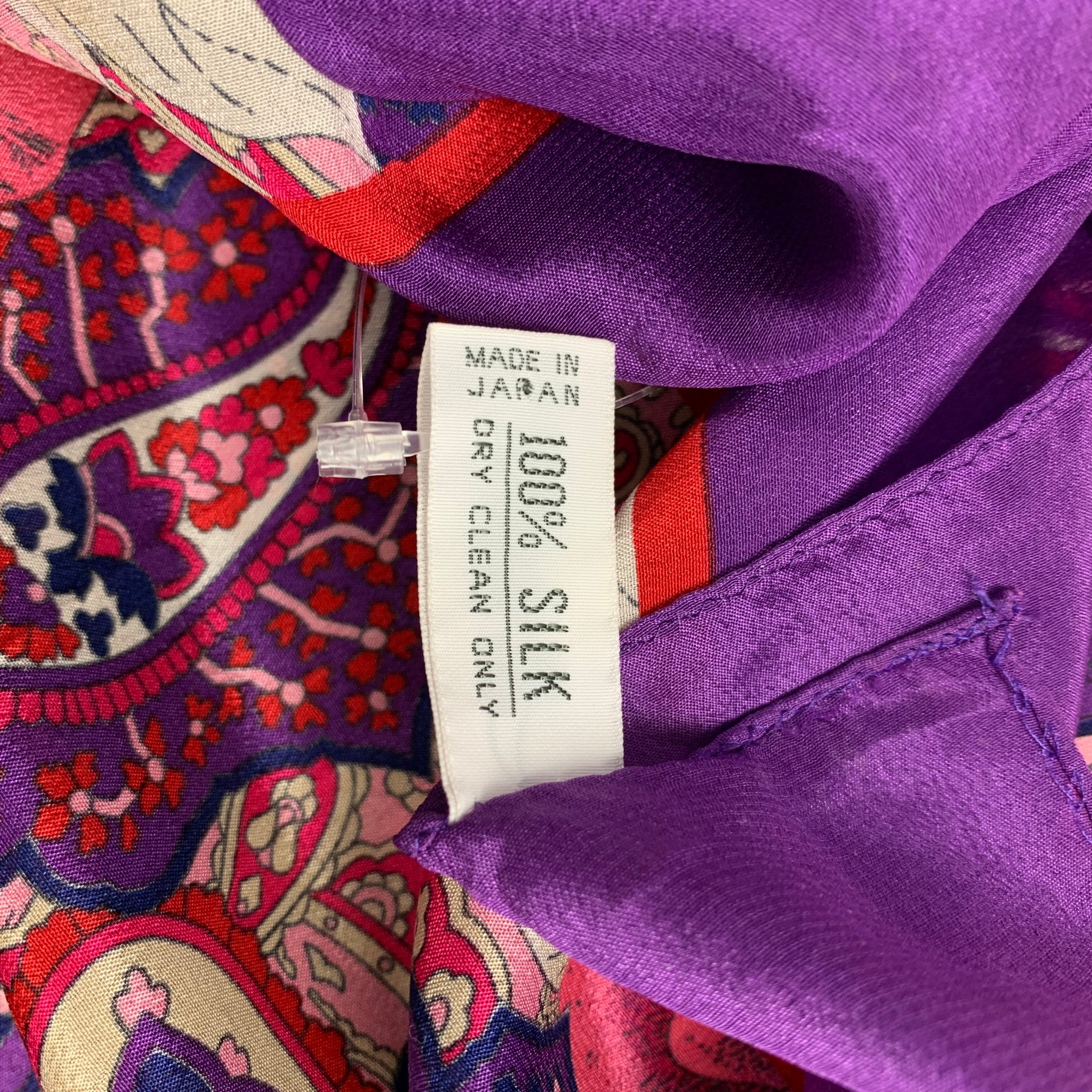 Christian Dior silk scarf スカーフ　パープル CHRISTIAN DIOR Echarpes Purple & Fuchsia Floral Silk Scarf