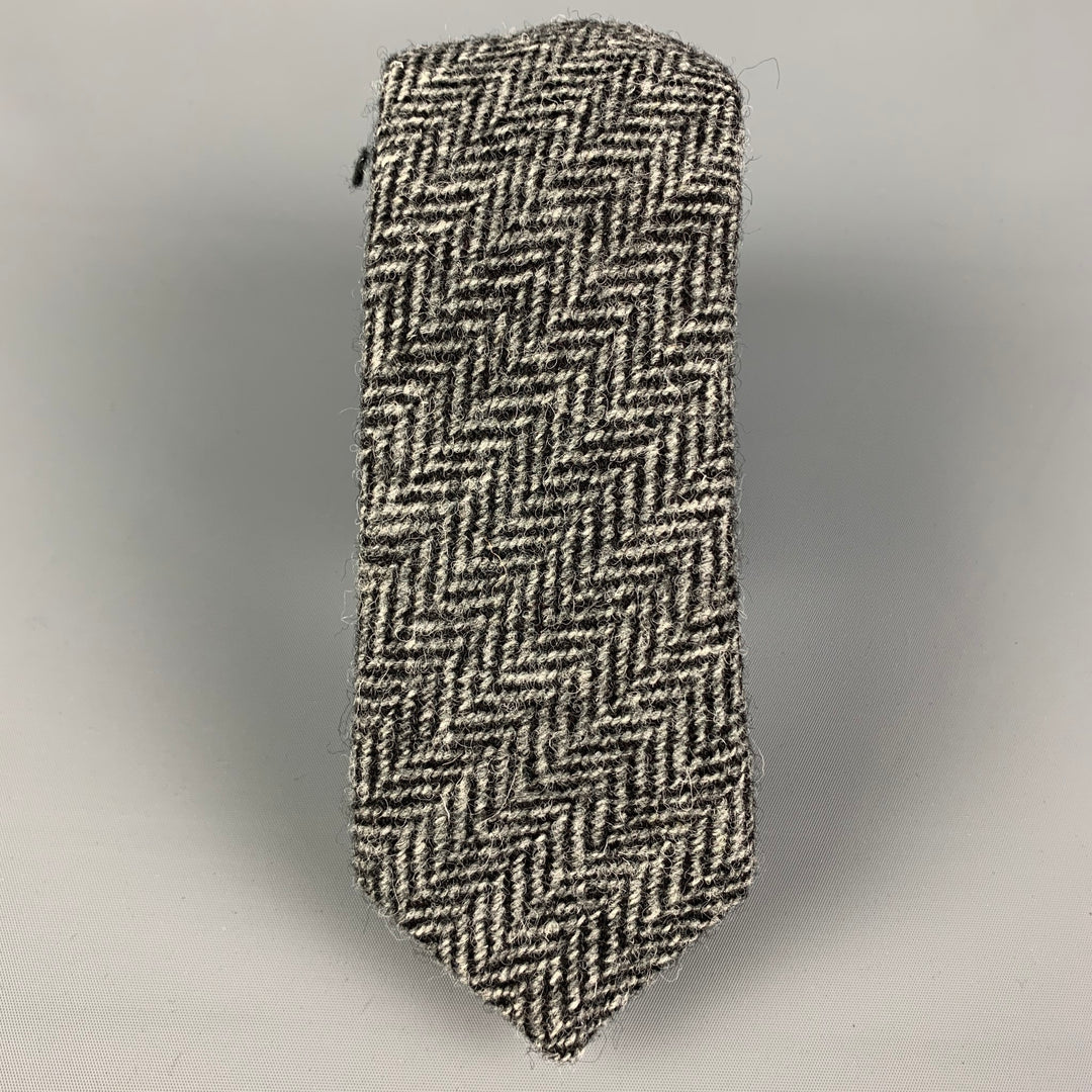 GITMAN BROS Gray Herringbone Wool Tie
