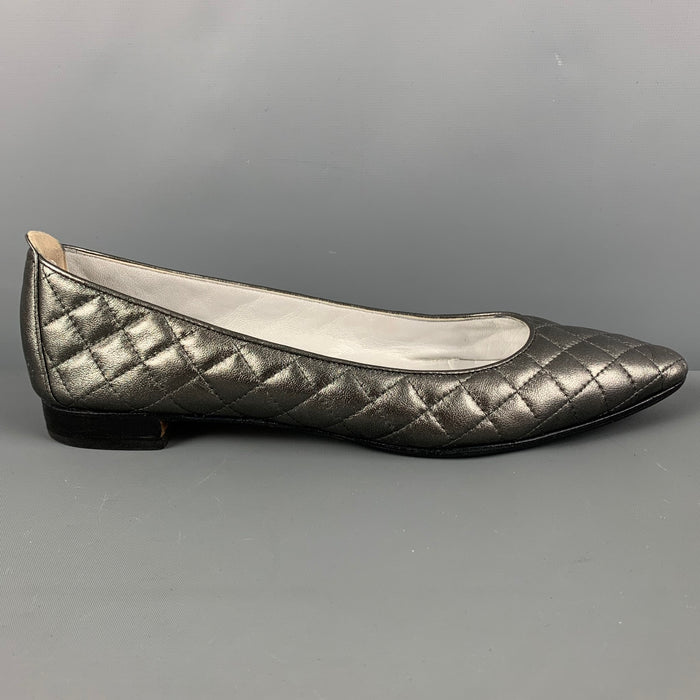 MANOLO BLAHNIK Giungla Size 10.5 Silver Ballerina Rounded Quilted Leather Flats