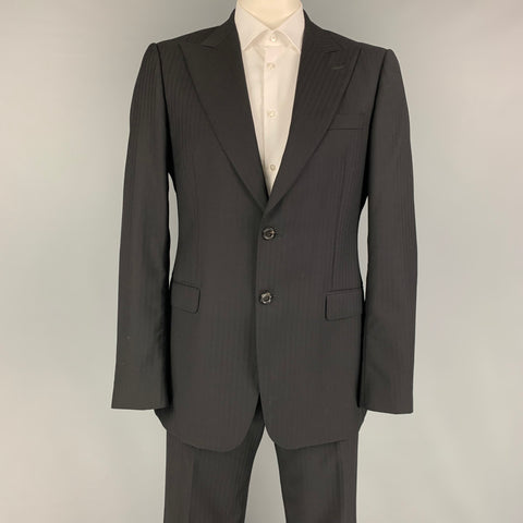 GUCCI Size 42 Long Black Stripe Wool Peak Lapel Suit