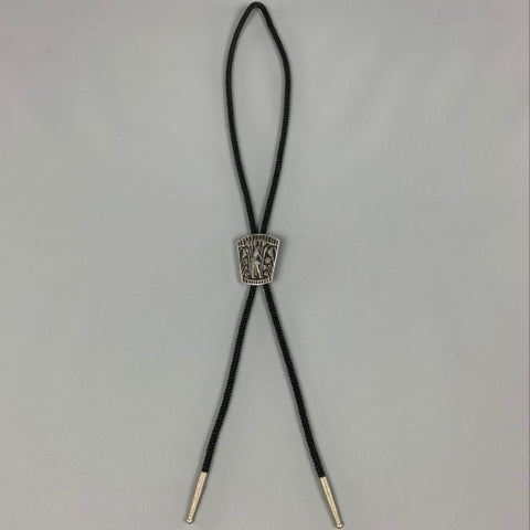 Cravate Bolo en métal avec cordon tressé argent noir VINTAGE