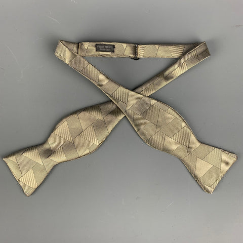 ROBERT TALBOTT Silver Black Stripe Silk Jacquard Cummerbund