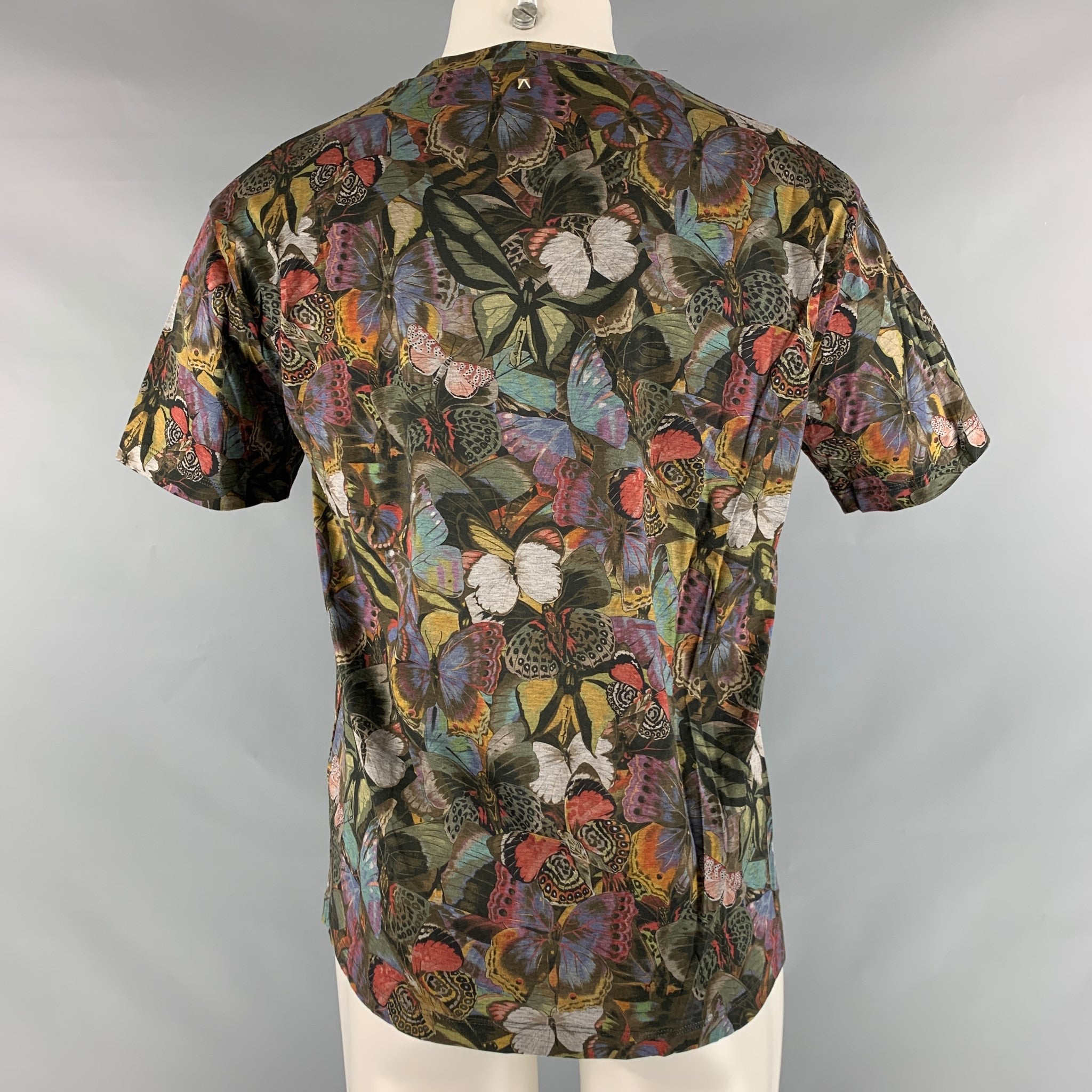 merci2200バレンチノ蝶刺繍赤半袖トップス VALENTINO Size M Multi-Color Butterfly Cotton Crew-Neck T-shirt