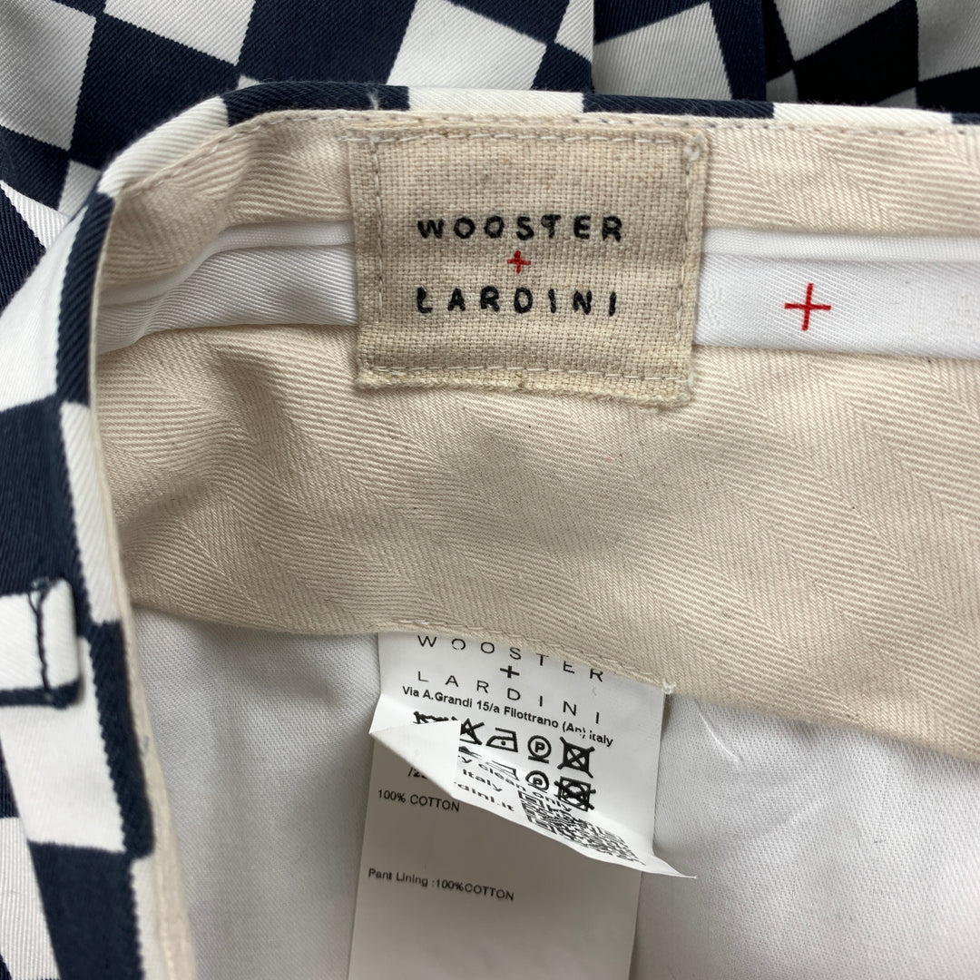 WOOSTER + LARDINI Size 34 Black & White Checkered Cotton Pleated Shorts